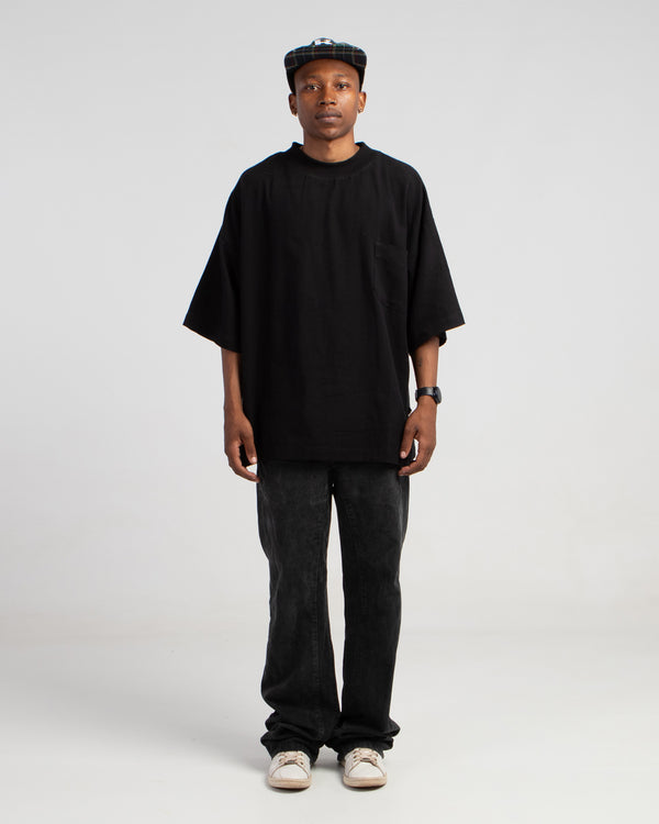black oversized t-shirt