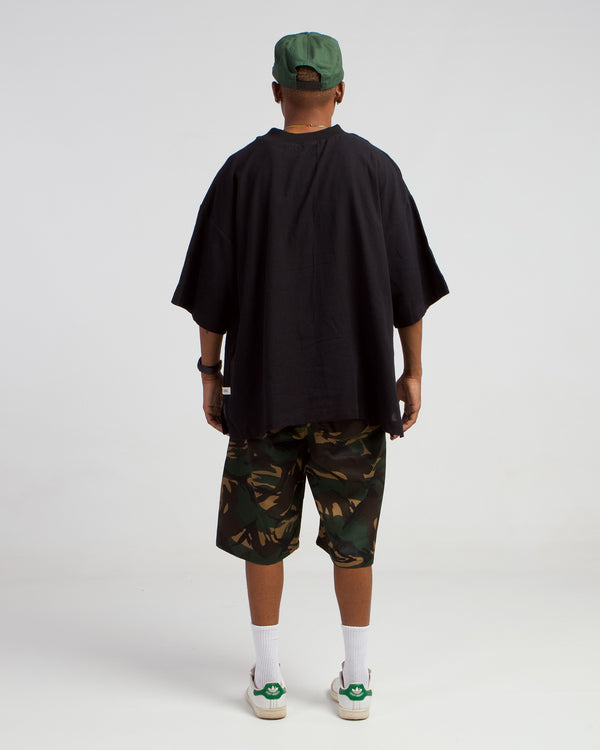black oversized t-shirt